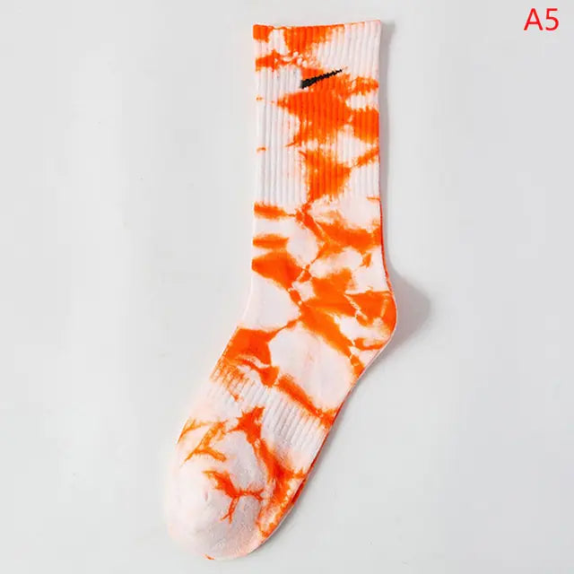 Tie-Dye Middle Tube Socks