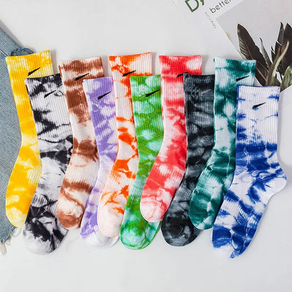 Tie-Dye Middle Tube Socks